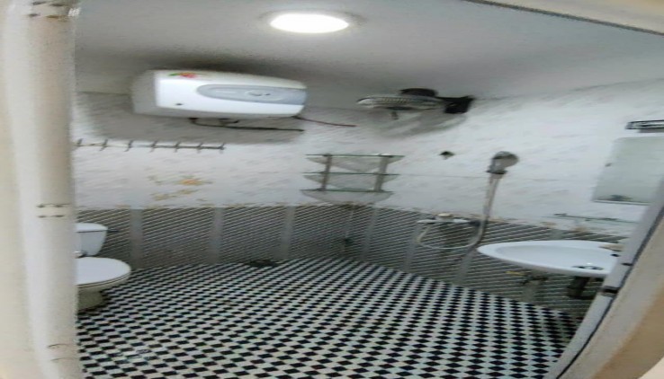 Cho thuê nhà mặt phố Giáp Bát KD Spa, salon...kết hợp ở, 40m2, 4 tầng, 12.5 triệu